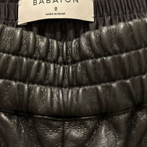 Aritzia Babaton Black High Rise Faux Leather Wide Leg Pants Size 2 - Picture 3 of 8